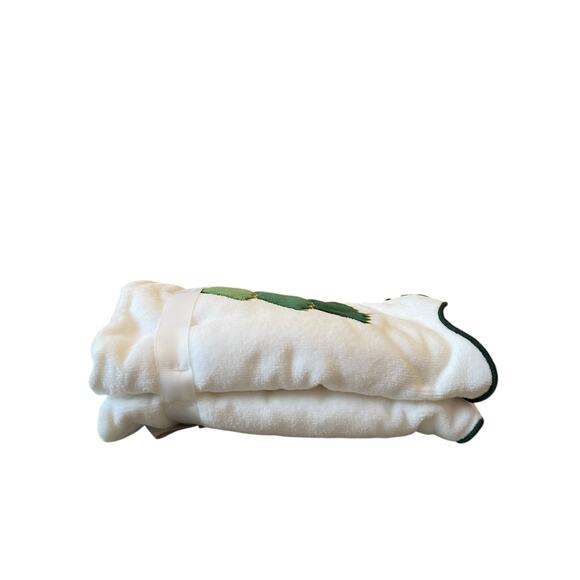 Kassatex Green Velvet Christmas Tree Hand Towels 16x28 Embroidered Set of 2 NEW - Picture 6 of 9